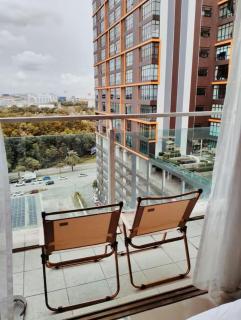 033 Palazio Apartment VINTAGE Style Studio Mount Austin Wifi & Netflix - Johor Bahru - 6