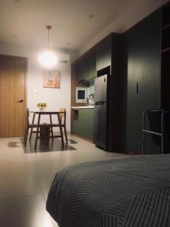 Uhome - Xóm Ðội Bảy Ti - 6