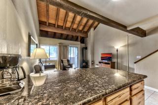 Lakeland Village 324 - Tahoe Studio Loft Ski Beach - South Lake Tahoe - 1