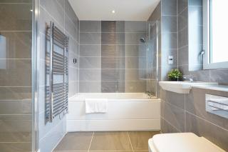 Serenity by the Water: 3 bed 3 bath West London - Parking - Londres - 7
