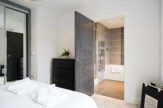 Serenity by the Water: 3 bed 3 bath West London - Parking - Londres - 3