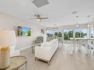 Dolphin Bay - Fort Myers Beach - 6