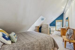 Crown Point Hideaway - Cascade - 1