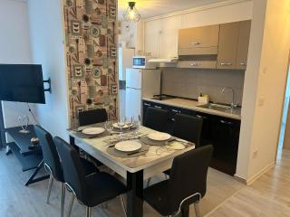 B-Holiday Luxury Apartments Kasper Coresi - Braşov - 6