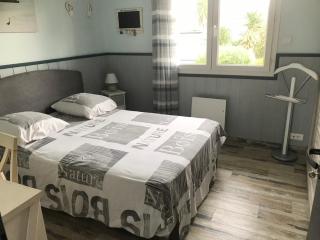 Biscarrosse-villa classée 3 étoiles, 4 personnes, 2 chambres, 2 SDB, entre lacs et océan, grande piscine privée ouverte en saison - 3