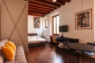 Youhosty - Anfiteatro 12 - Milan - 8
