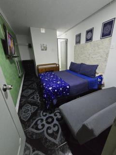 CAS Apartaestudios independientes cerca al aeropuerto Bogotá - Bogota - 1