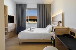 B&B HOTEL Catania City Center - 4