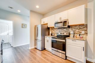 3 Mi to Downtown Atlanta Bright and Modern Home! - Atlanta - 2