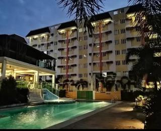 Halsey's Lancris Residence's Paranaque - Manila - 1