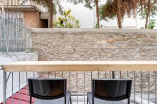 Stylish Flat close to Acropolis - Athens - 6