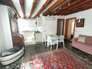Ca Rialto Apartment - 9