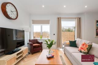 Marlow - 2 Bed Flat In Gated Development - - 7
