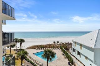 Pelican Walk 412 - 8