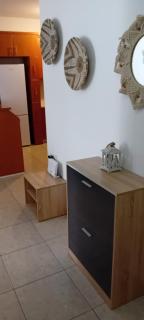 Beautiful apartment next to the distal-AXD - 8