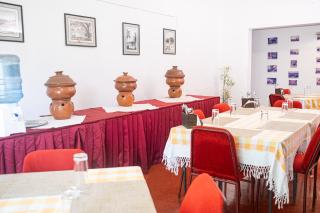 Kandy Boutique Villa by Fortuna Bungalows - 8