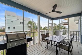 Pet Friendly Beach House - Hooked on the Cape by Panhandle Getaways - Port Saint Joe - 4