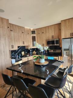 Cozy front lake cottage! - Hindon Hill - 8