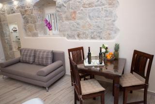 Stone Beauty - Split - 6