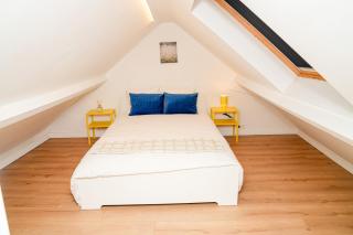 Friendly 1BR & 1LR Apt, 15 Min Walk to City Center - Gand - 7