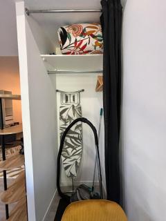 Le Salon Doré Apartment - 1