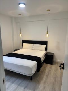Apartamento cuatro habitaciones a 15 minutos del centro de Madrid - Madrid - 3