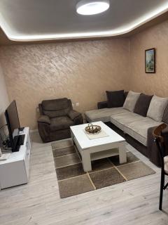 Max Apartments - Podgorica - 8