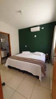 Casa no centro com 4 quartos e ar condicionado - São João Batista do Glória - 1