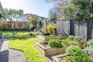 Modern Holiday Home with spa - great for families & dogs - Taupo - 7