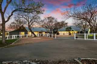 Lazy River Ranch - Lazy River Pool, Golf & Pickleball - Kreutzberg - 5