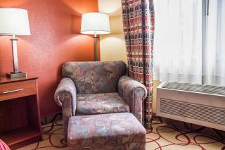 Quality Inn Manitowoc - 6