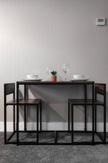 City Centre Studio 7 with Kitchenette, Free Wifi and Smart TV by Yoko Property - 1