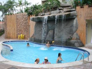 Golden Dolphin Leisure 24-hour pools - Caldas Novas - 5