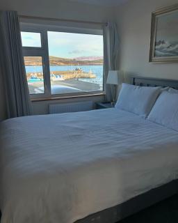 Oliver's Seafood Bar, Bed & Breakfast - Cleggan - 9