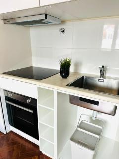 The Redondo House - NO 4E2 - Comfortable One-Bedroom Apartment - Lissabon - 1