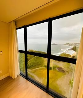 Exclusividade Pé na Areia • Vista MAR - Itapema - 9