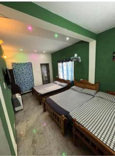 VIP heavan homestay - Vālpārai - 8