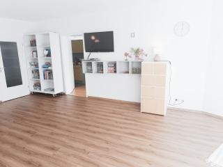 Ferienwohnung SeeZeit Bodensee mit Pool und Sauna - Uhldingen-Mühlhofen - 8