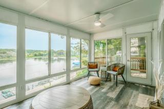Koselig Cottage on Medicine Lake - Minneapolis - 0