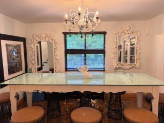 Miami River Villa-Pool, Hot Tub, Dock, Big Garden - 1