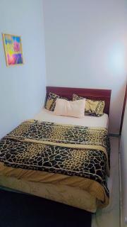 StanMan guest house 2 - Abu Dhabi - 6
