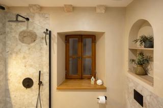 Old Town Olive luxury room for 2 - 4