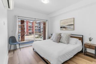 Luxury Lake View Condo in West Kelowna, 5 Star Resort with Pool, Hot Tub and Gym - 5