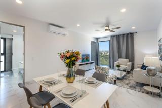 Exquisite Beachside 2 BR Gym & Rooftop Pool - Cabo San Lucas - 6