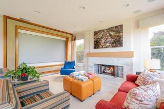 Luxe Family Villa ,116 inch Theater, Yard , Near Beaches - 4