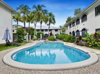 Resort Apartment in Palm Cove - Palm Cove - 2