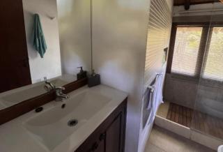 Cabaña con piscina en Punta del Este, barrio Pinares - 8