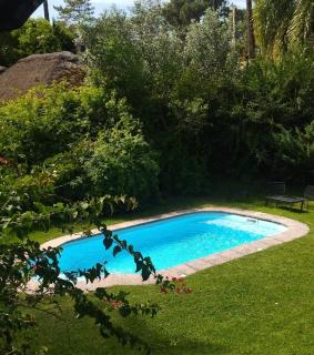 Cabaña con piscina en Punta del Este, barrio Pinares - Punta del Este - 5