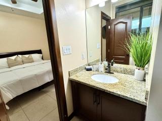 Modern & Cozy - 3 bed Apt with Prime Loc! - McAllen - 1