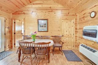 Pond Access and Deck Peaceful Ballantine Getaway! - - 3